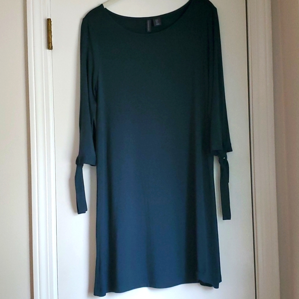 Paraphrase Long Sleeve Shift Dress